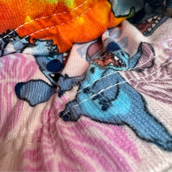 Disney Stitch Women's Print Sleep Shorts, 2-Pack, Sizes 3X (22-24). - Picture 10 of 11